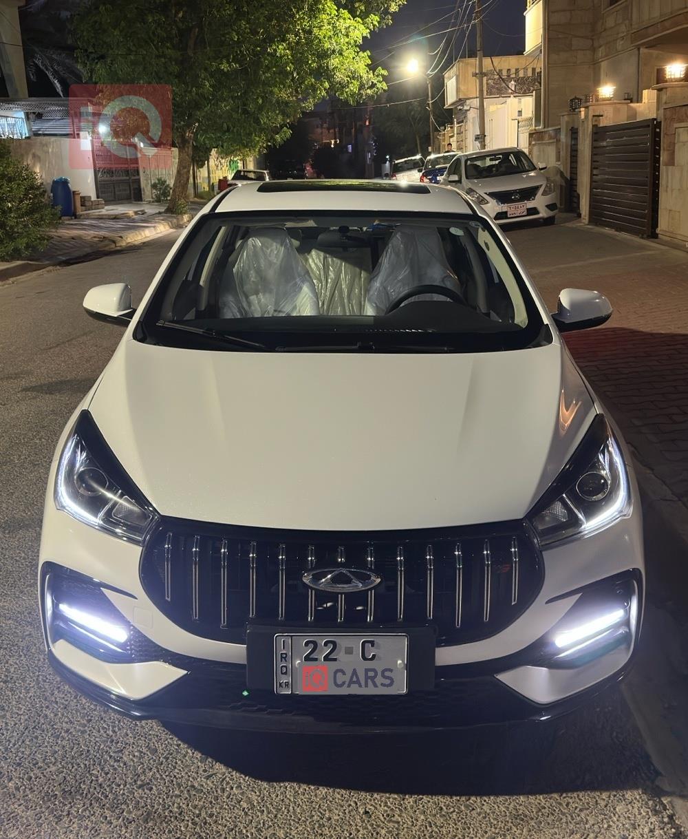 شيري أريزو 5